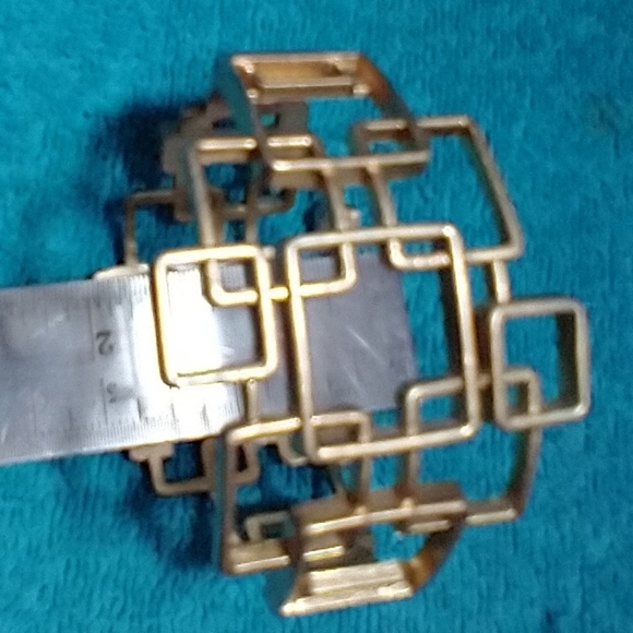 Geometric Goldtone and Black Crystal Magnetic Clasp Spring Bracelet Vintage - Picture 2 of 9